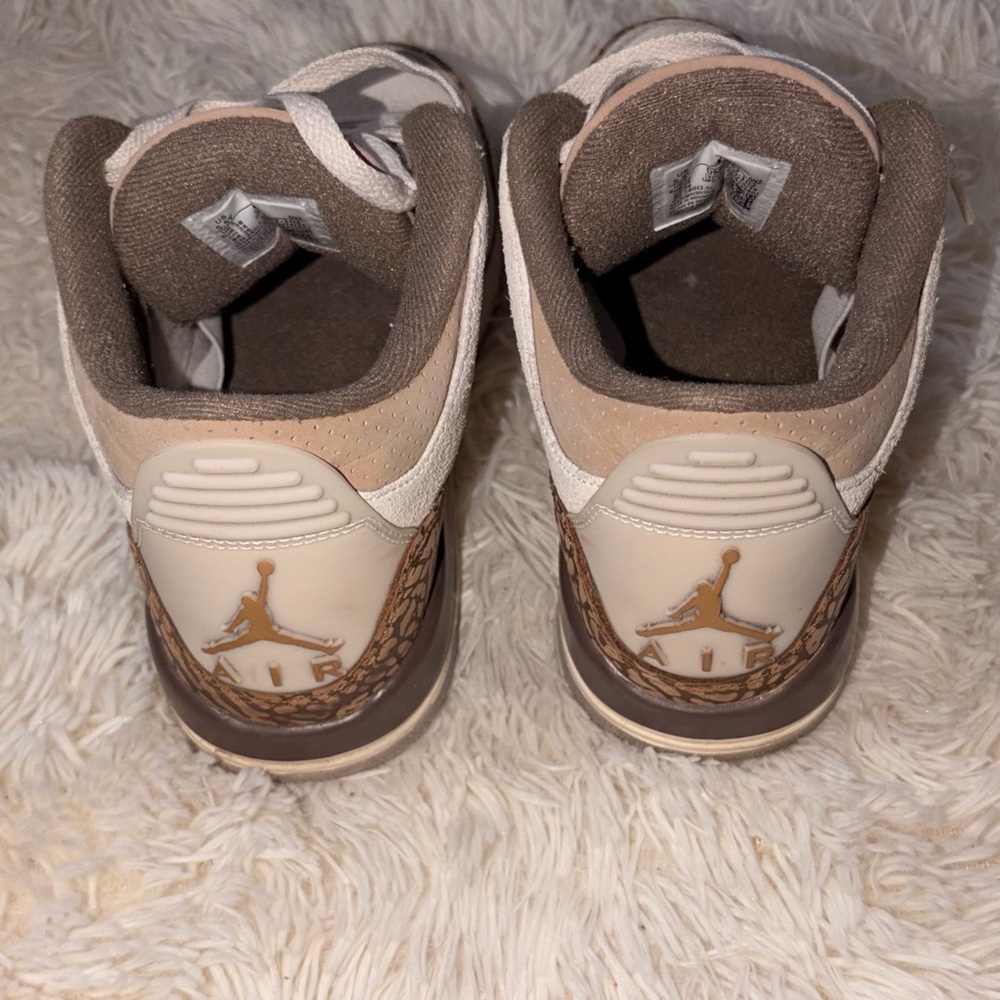 Jordan 3 Retro - Picture 3 of 4